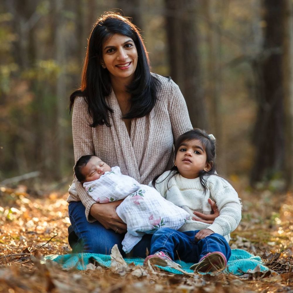 Meet your Posher, Haniya